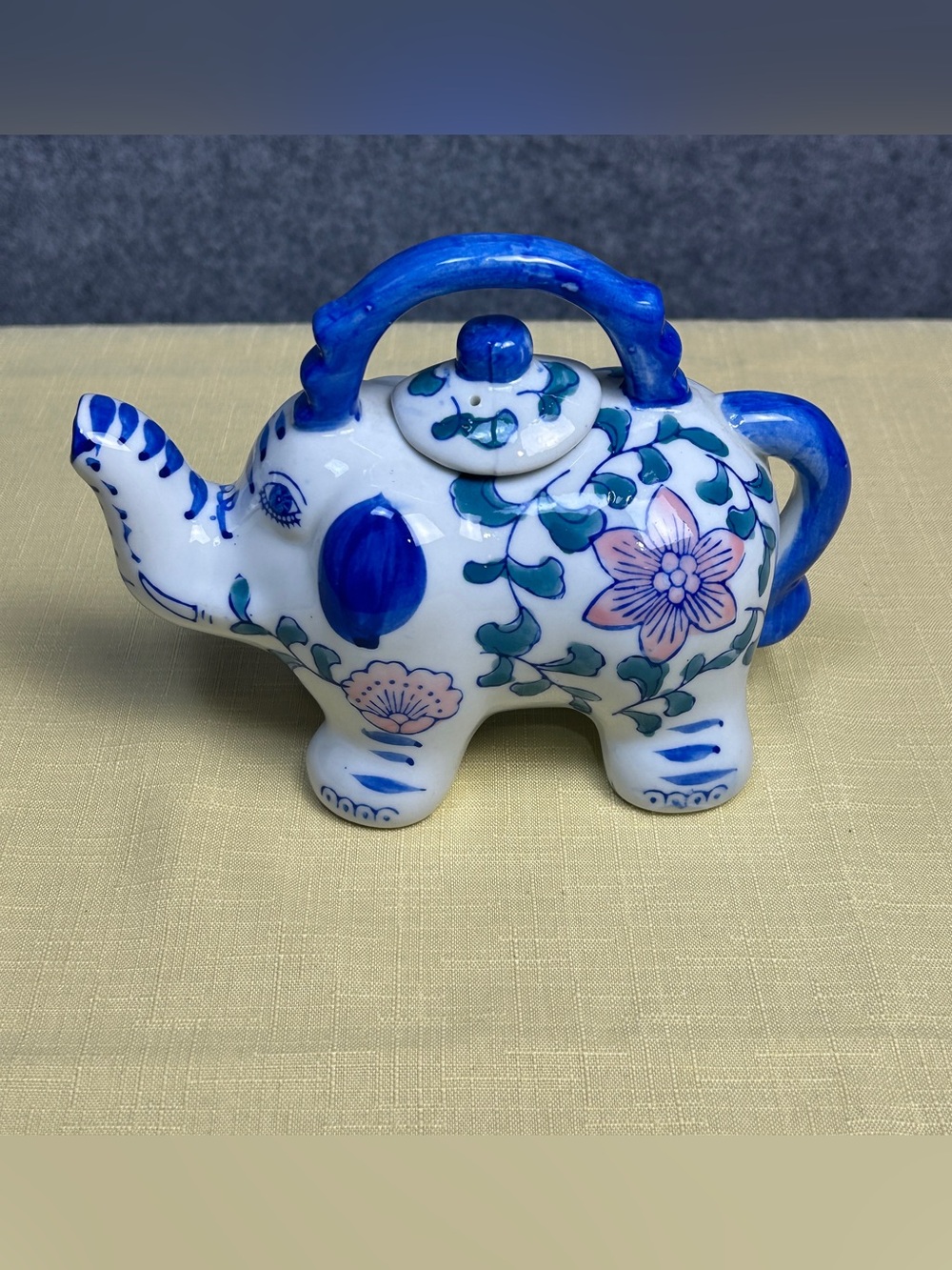Blue & White Floral Vintage Elephant Ceramic 5x7” Teapot Chinoiserie Whimsical